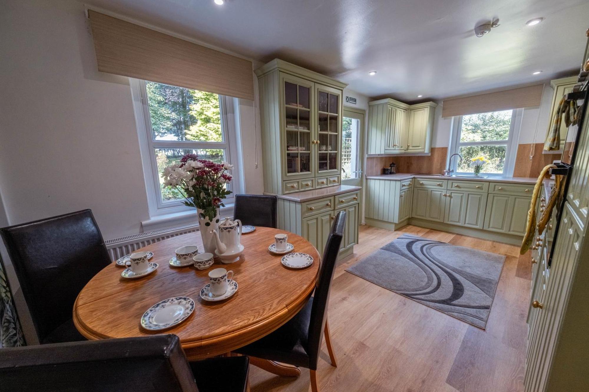 Large Country House With Garden, Outdoor Spa Area & Games Room With Hot Tub And Fire Pit Wigtown Dış mekan fotoğraf