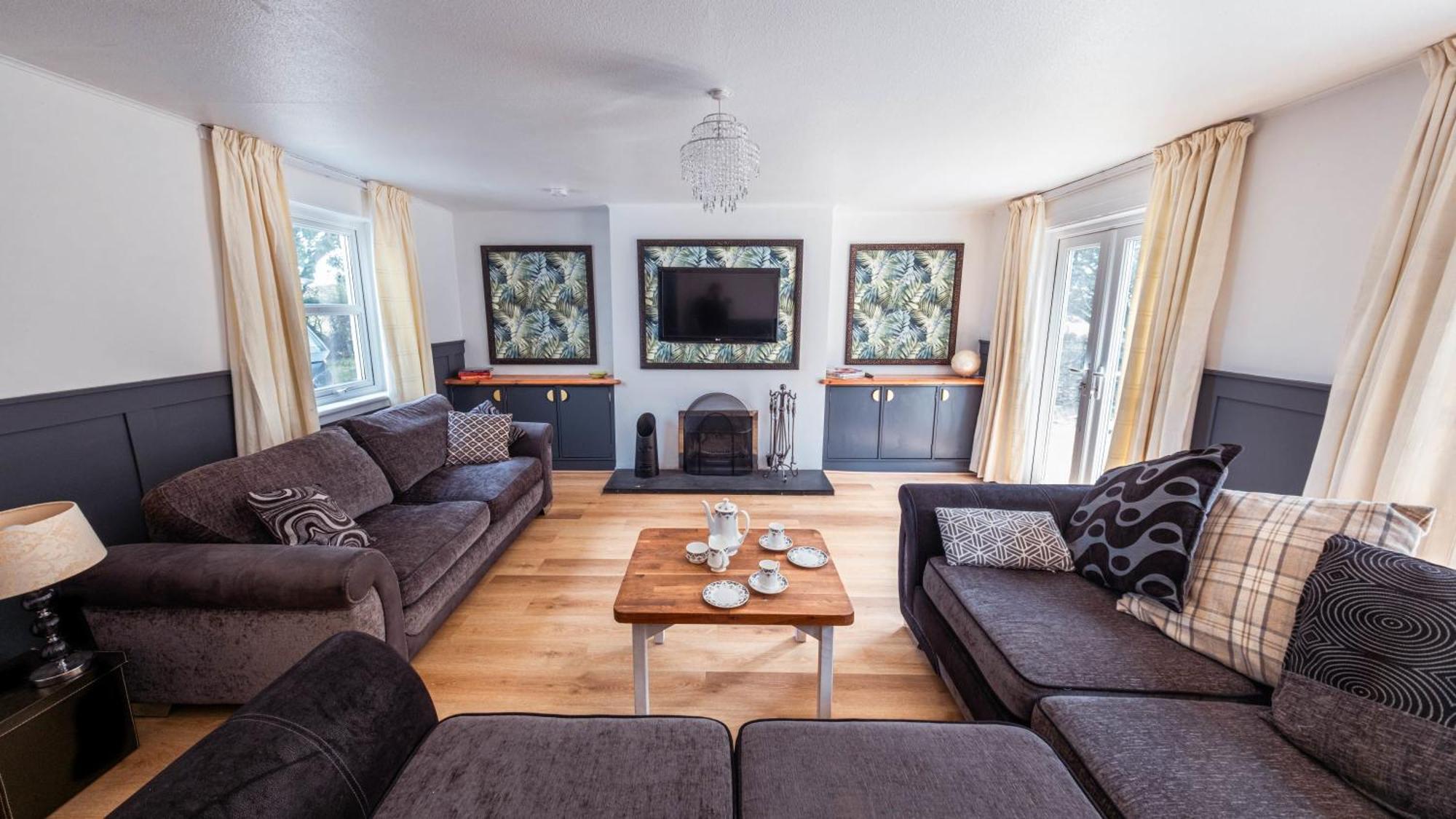 Large Country House With Garden, Outdoor Spa Area & Games Room With Hot Tub And Fire Pit Wigtown Dış mekan fotoğraf